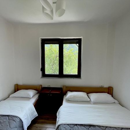 Lazer Cardaku guest house Valbone Buitenkant foto