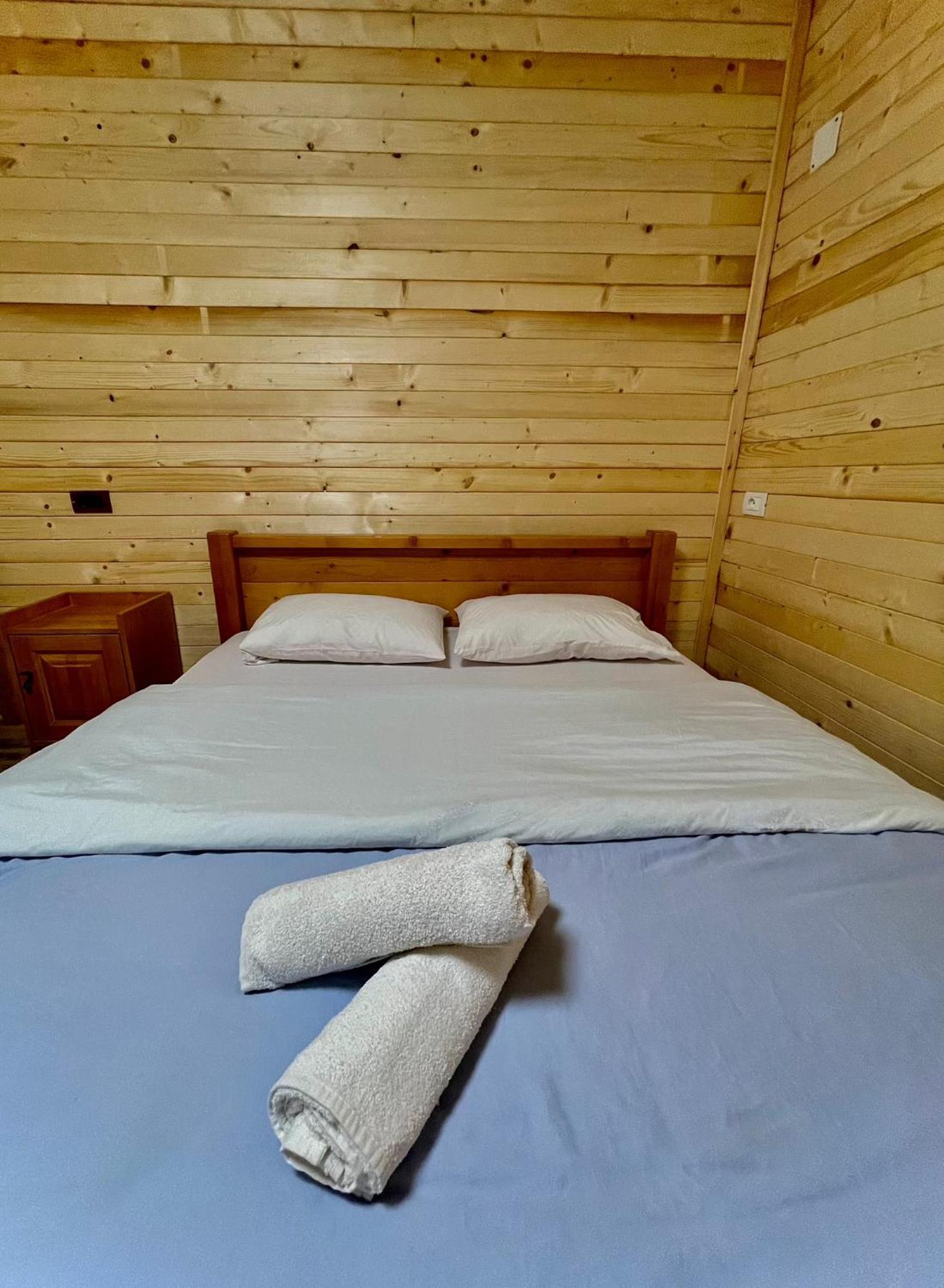 Lazer Cardaku guest house Valbone Buitenkant foto