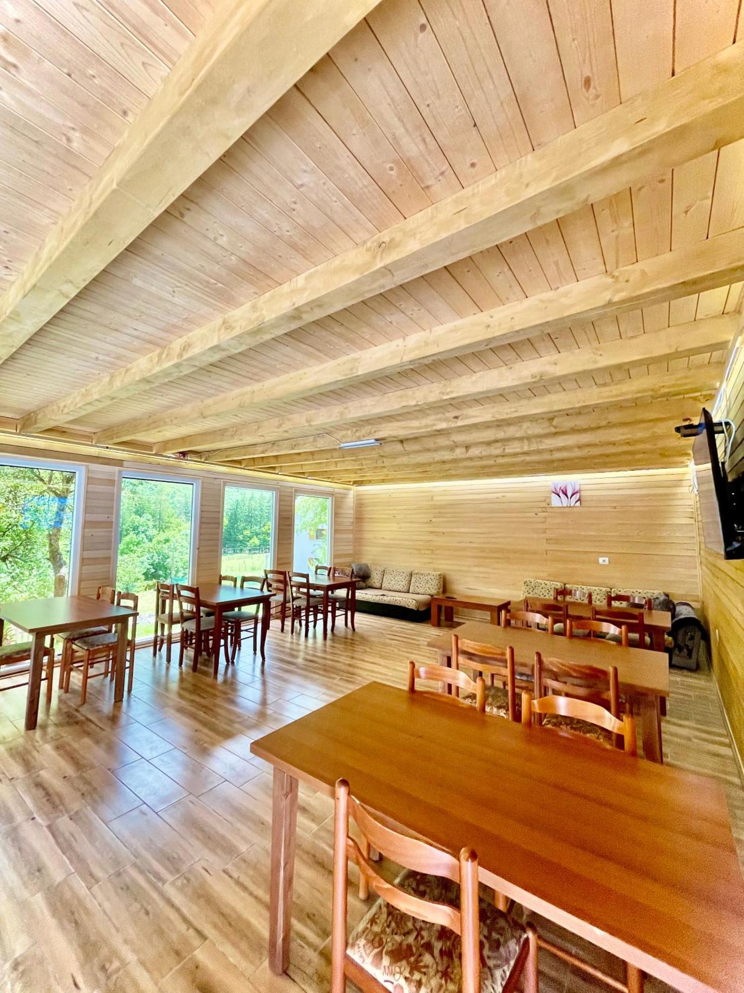 Lazer Cardaku guest house Valbone Buitenkant foto